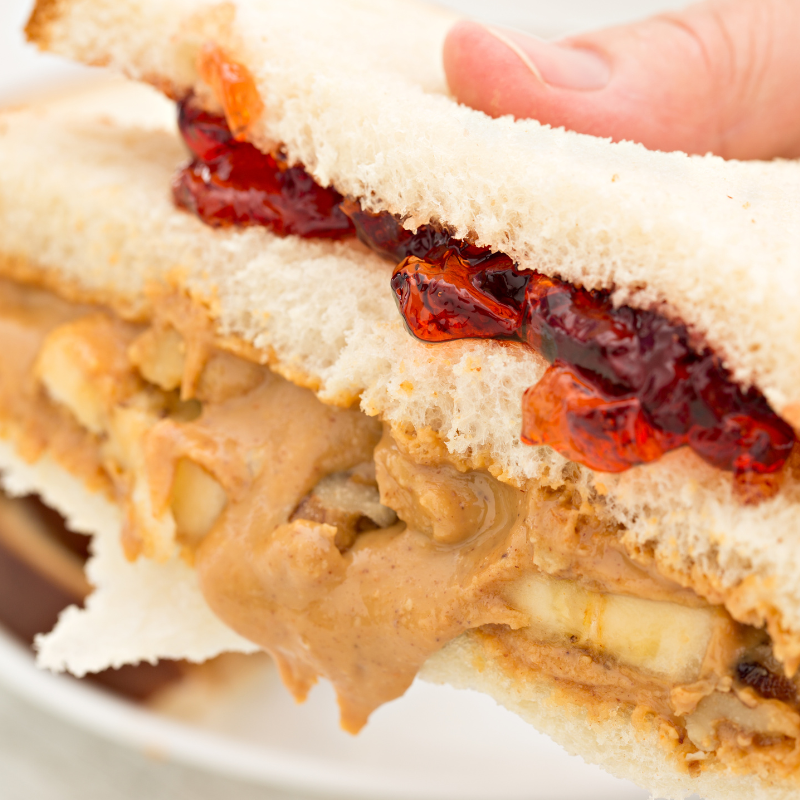 PCC Outreach Team Events - Making Peanut Butter and Jelly Sandwiches